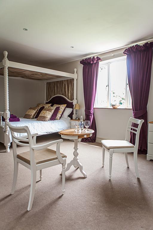 Stoodleigh Court Coach House Bed & Breakfast Тивъртън Екстериор снимка